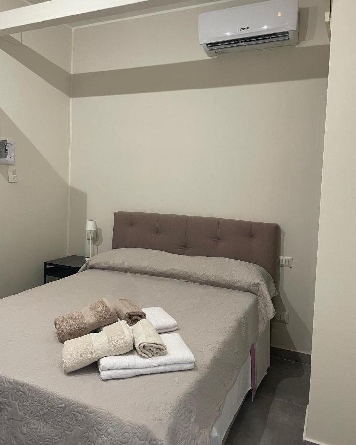 Dante284 Suites&Rooms Palermo Ngoại thất bức ảnh